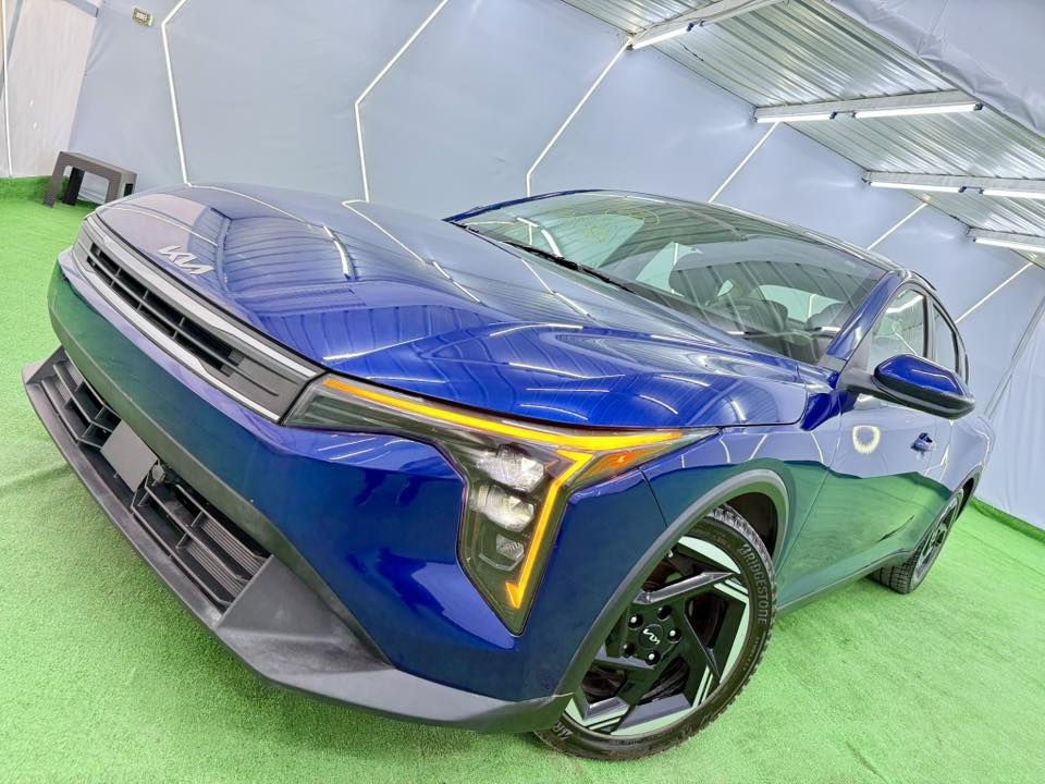 🧿🧿🧿 يرجى قراءة الاعلان بشكل كامل 🧿🧿🧿 

💥💥💥 2025 KIA K4 EX   (  Plus  )💥💥💥

                  👈🏻👈🏻👈🏻 كيا / كي فور 👉🏻👉🏻👉🏻 

 ♦️ السيارة موجودة في الأردن المنطقة الحرة ♦️ 

         📹 مقطع فيديو تفصيلي عن السيارة 📹 

     ♦️ رقم الشاصي موجود من ضمن التصوير ♦️ 

   

موديل :- 2025
لون :-     ازرق     
قوة المحرك :- 2.0 DOHC بانزين 
عداد المسافات :- 14779  km
عدد المقاعد :- 5 مقاعد 
مواصفات السيارة :- Plus 

الاضافات :- 👇🏻👇🏻👇🏻👇🏻👇🏻👇🏻👇🏻👇🏻👇🏻👇🏻👇🏻👇🏻 

♦️ شاشة متصلة دجيتال 
♦️ تحكم صوت 
♦️ تحكم سرعة 
♦️ هاند بريك بصمه 
♦️ رادار تحديد مسار 
♦️ مثبت سرعه 
♦️ مانع انزلاق 
♦️ اوامر صوتية 
♦️ تحديد مسافة امان 
♦️ بصمة تشغيل 
♦️ كامرا خلفية
♦️ مرايا كهربائية 
♦️ مقاعد جلد اسود 
♦️ لايت زنون
♦️ سقف بانوراما 
♦️ تدفئة مقاعد 
♦️ تدفئة مقود 
♦️ تبريد خلفي 
♦️ أشارة جانبيه
♦️ رادار تجاوز 
♦️ دخول ذكي 
 
 
و المزيد من الاضافات في عالم ( K4 ) 

        🚘 ضرر السيارة كما هو موضح بلتصوير 🚘 

🚦🚦🚦السعرعلى الخاص فقط  🚦🚦🚦🚦
🔺🔺🔺🔺🔺🔺🔺🔺🔺🔺🔺🔺🔺🔺🔺🔺

📍 الفروع:

الفرع الاول :- 
بغداد - البياع - الشارع الثاني - معرض الهاشمي ( سيد سيف الموسوي ) 
‭0790 241 0177‬ / اتصال او واتساب ‭
الفرع الثاني :- 
المسيب - شارع السدة - شركة علي الريس ( سيد حيدر المعموري )    
‭ ‬‬‭+964 781 976 7048‬
واتساب او اتصال 
الفرع الثالث :- 
النجف الاشرف - حي الحسين - مقابل بانزين خانه الكرار - سيد خالد الكيشوان - 
‭+964 781 399 9323‬ 
واتساب او اتصال 
الفرع الرابع :- 
الاردن - الزرقاء - المنطقة الحرة - شارع ( 21 ) شمال - شركة علي الريس المعموري ( ابو عبدالله الموسوي ) 
( فريق المبيعات ) 👇🏻👇🏻👇🏻👇🏻👇🏻 
00962791707787 / ابو عبدالله 
00962798611811 / ابو محمد 
00962791493166 / ابو احمد 

اي ملاحظات او اي استفسار او طلب صور او مقطع فيديو مصور ل اي سياره يرجى التواصل على الرقم التالي 
00962791311893 / عبدالله الموسوي 

🖋 بإدارة: أبو عبد الله الموسوي

((إن أرضيناك فتحدث عنا، وإن لم نرضك فتحدث إلينا))

🔖 #سيارات_أمريكية #استيراد_سيارات #سيارات_كندية #عروض_سيارات
#الزرقاء #المنطقة_الحرة #سيارات_العراق #سيارات_سوريا #سيارات_الأردن
#علي_الريس_الموسوي #تجارة_السيارات
#موؤسسه_الشهداءالسعودية_الكويت_مصر_العراق_لبنان
