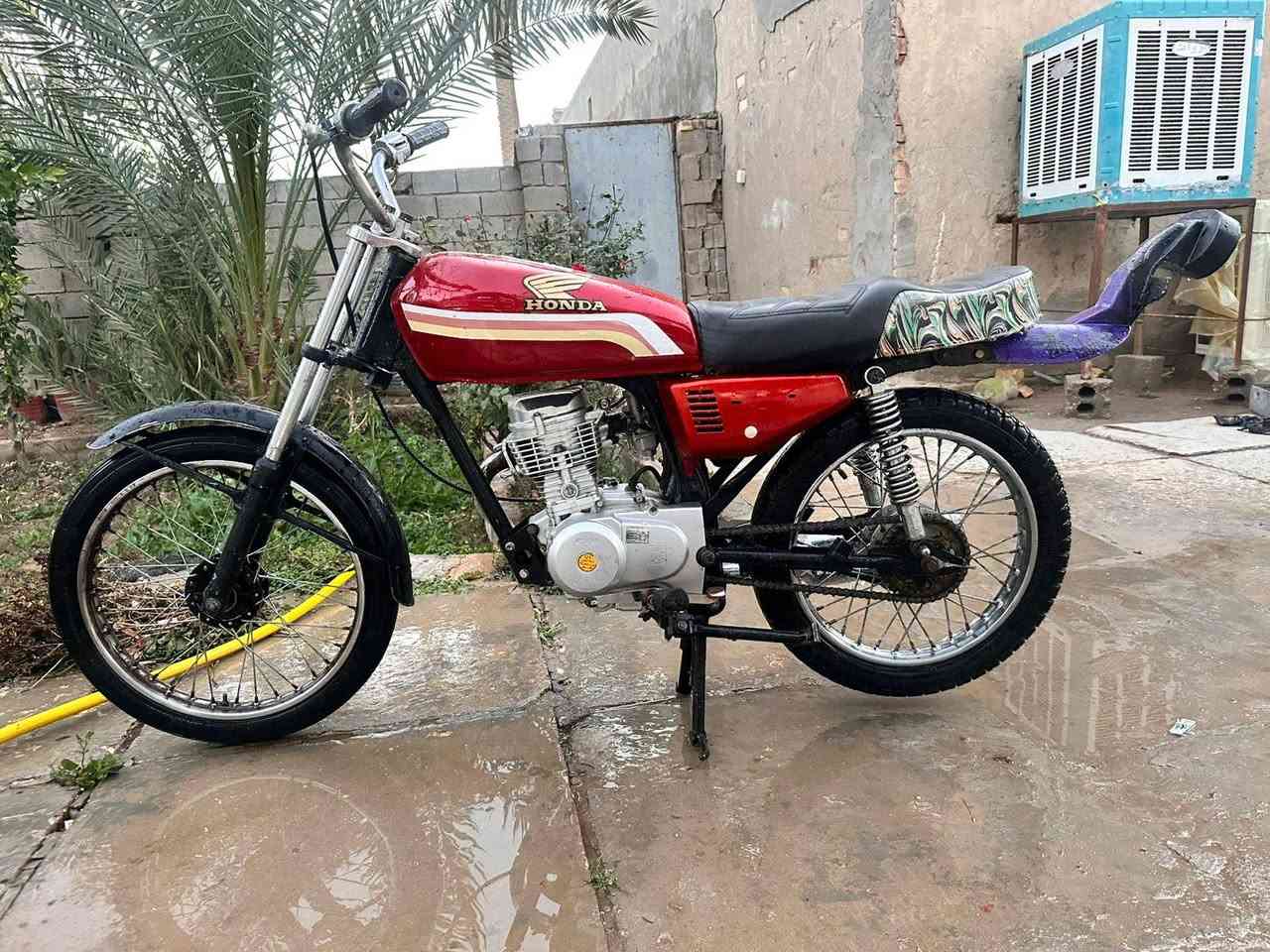 سلام عليكم نامه تعمير ٢٠٢٥ (كلك) محركه مفتوح ولفات لا دخان ولا تنقيص دراجه تخبل نهضه هاون شرط  ١٢٠  مكان ديوانيه دغاره سعر (٤٥٠) وبيه مجال لطيبين متوازي عله البيع للاستفسار ***********
