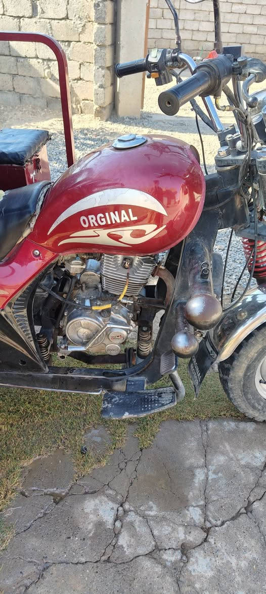 سلام عليكم ستوتا اورجنال دبل اكسن بودي كبير موديل 2022 للبيع السعر 1350المكان القيارة الجدعه  ستفسار اكثر تصال ***********
