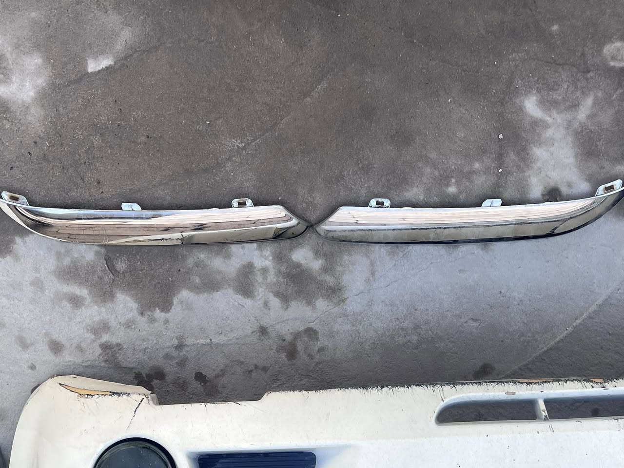 عندي هذن الي ايفيدنه انه خادم


**إذا كنت صاحب هذا الإعلان وتريد حذفه لأي سبب، رجاءا أرسل رسالة إلى الدعم الفني**