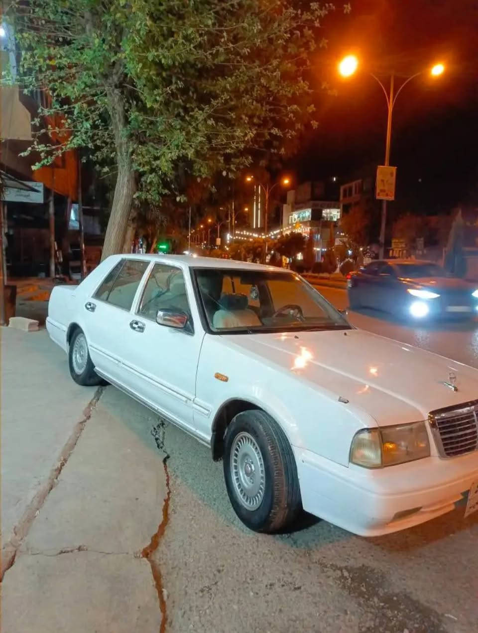 سدریک 2002 208هەرزار ڕۆشتووە گێڕ عادی محەسەن ڕەقەم سلێمانی گێڕ و مەکینەو ئەکسل بەشەرت تەبرید و گەرمی بەشەرت دوو ڕەنگە قڕچێکی بۆ نرخی تەلەفوون بکە 
[ڕەقەم:[*********** السليمانية, العراق
