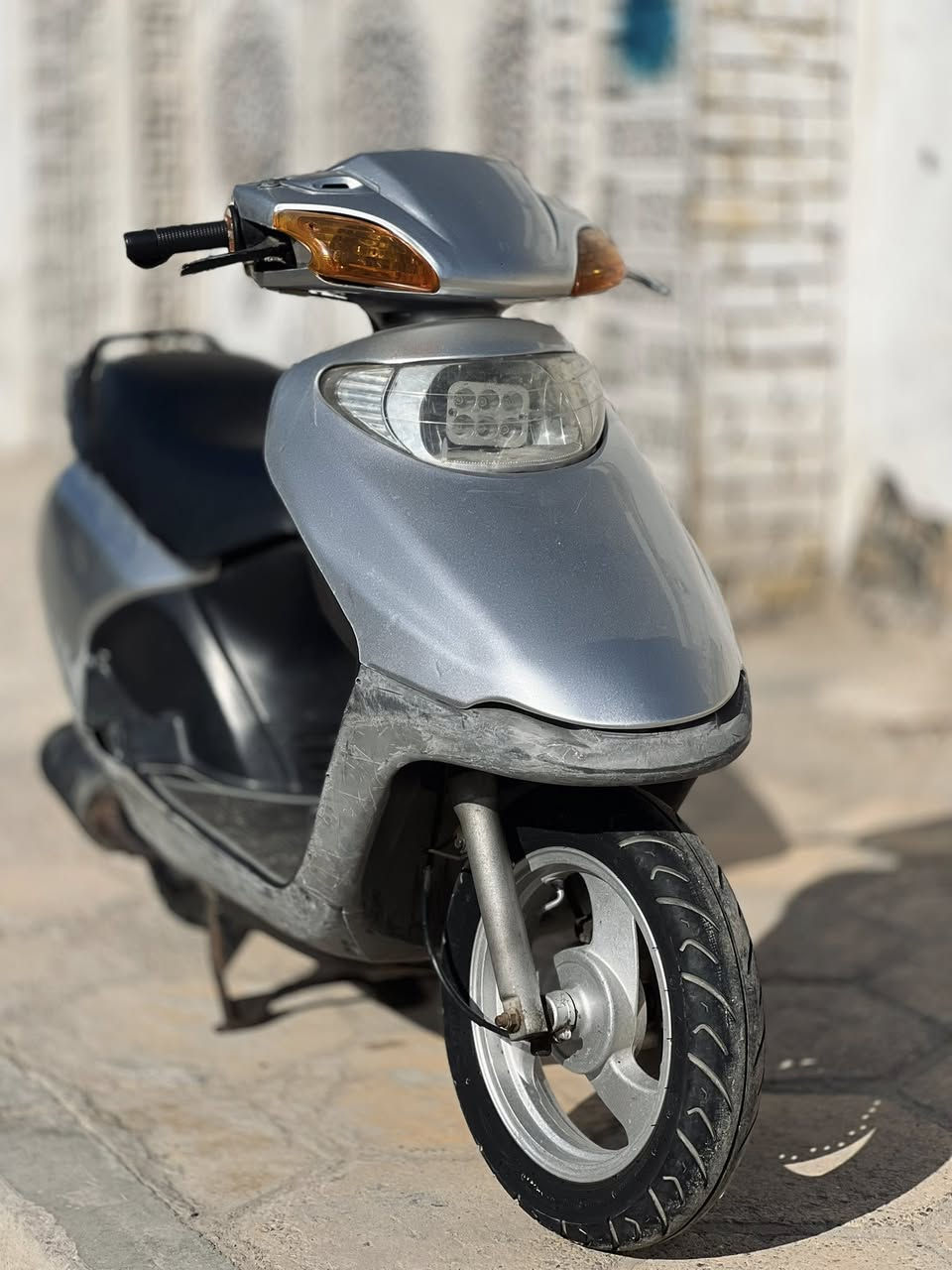 سبيسي ياباني مبدل كفراته جدد الدراجه بلاديه مفتوح بوشه وبستم تجفيت جديد كهربائيات كله شغاله سلف هندر تايرات جدد السعر ٣٥٠      ***********
