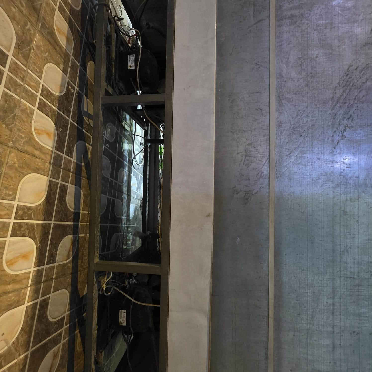 عارضة براد ثلاث بيبان سلايت
جاهزة سعرها 850 الف 
النجف الاشرف
اتصال فقط
***********
