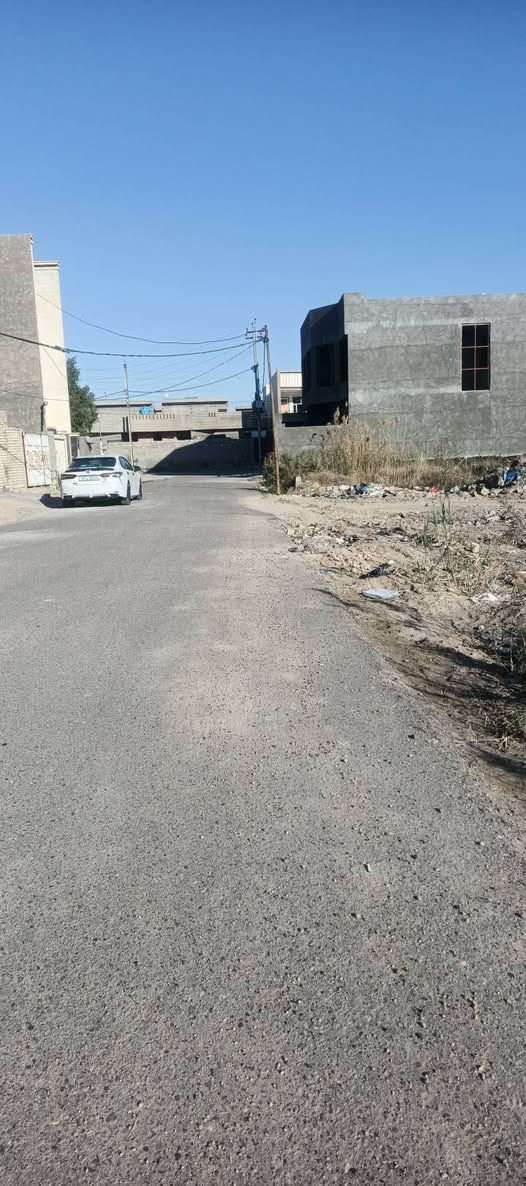 سلام عليكم يوجد قطعه ارض للبيع بموقع مميز
مكتب العز للعقار والمقاولات العامه 

قطعه ارض للبيع المساحه 240 متر ☑️ 

الواجهة 12 متر ونزال 20 متر ☑️

قطعه بجر طابو زراعي سند 25 💯☑️

شارع القطعه 10  متر مربع كله تبليط ☑️

خدمات كامله ماء كهرباء سكن متاكمل خدمات متكامله ☑️

مدارس ابتدائية متوسطه معاهد روضات مدارس اهلي ☑️

كل احتيجات الدار موجوده ☑️

الموقع الانبار الفلوجه حي الجيغيفي الثانيه قرب الجمعيه الحمره ☑️
اي ستسفار الاتصال على الارقام التاليه ☑️💯
***********
العز للعقار
