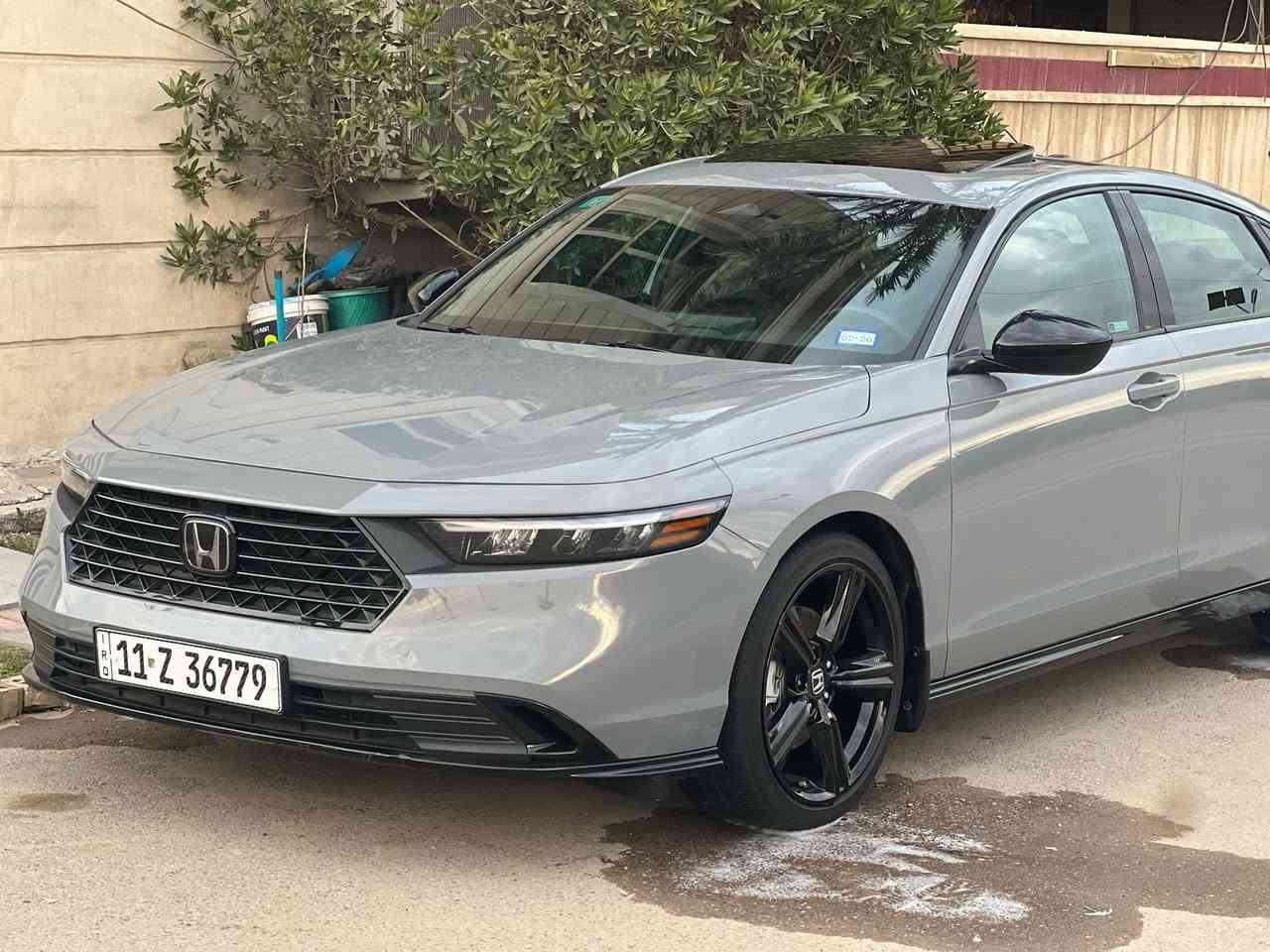 هوندا اكورد موديل 24بدون ايرباك حادث خلفي  ماشية 39000الف اللون سمنتي  فئة سبورت السعر المطلوب 21500وبيها مجال   للجادين وليس الذين يريدون يجيك اسعار او يقارن ***********
