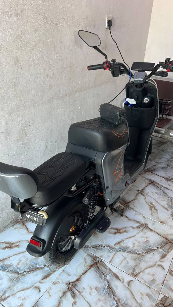 سلام عليكم درجه شحن R9) مابدال بيها شي نضيفه فحص شوف ضروف عندي أريد بيع سعر 375 بيها مجال
تواصل واتساب
*********** البصرة, العراق
