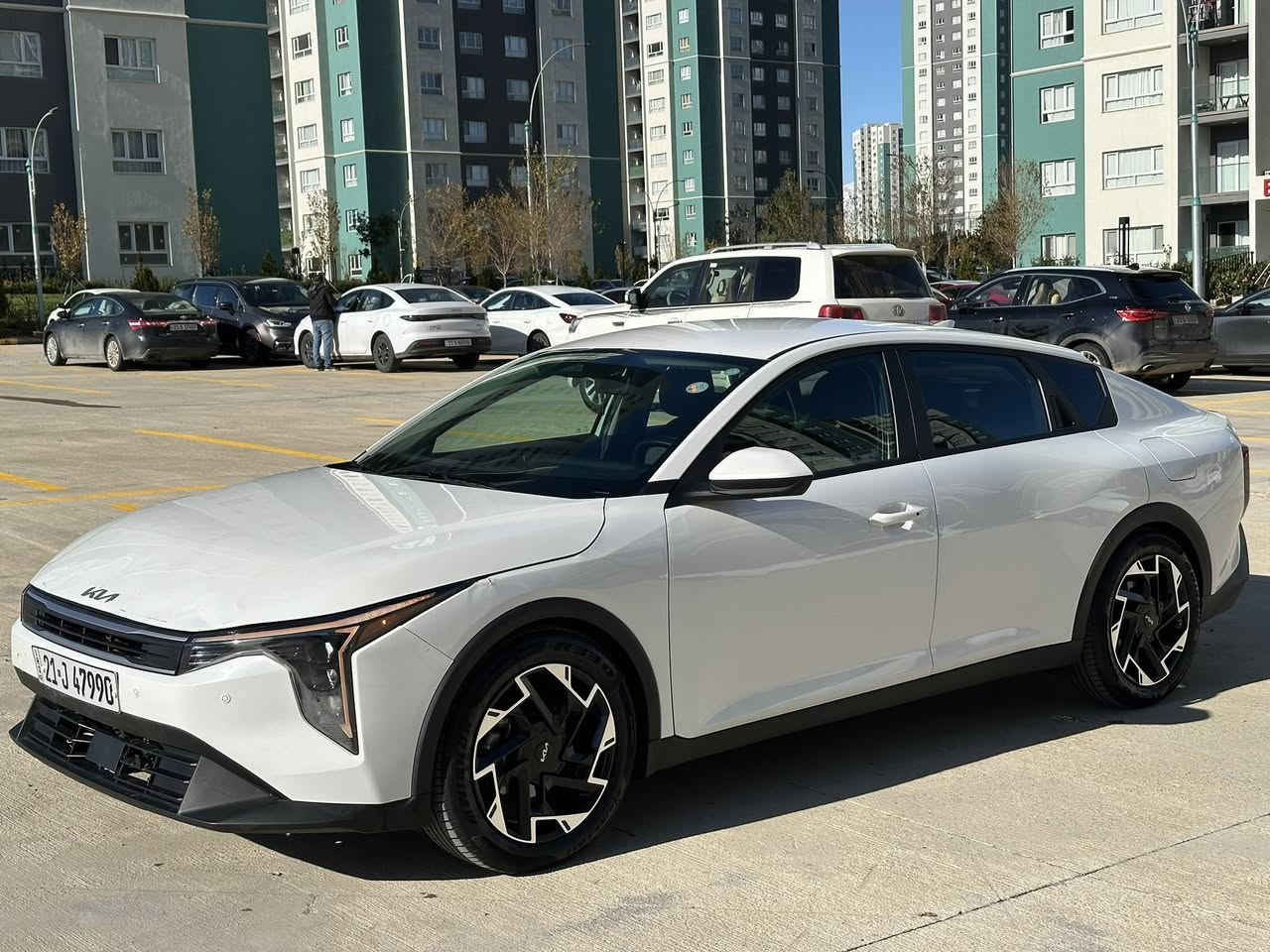 للبيع K4
موديل ٢٥ 

محرك ٢٠٠٠

حادث وضح بل صوره 

رقم سليمانيه 

المواصفات 

☆ تشغيل عن بعد 

☆ تشغيل بصمه ودخول بصمه وجنطه بصمه

☆ فتح الصندوك عند الاقتراب

☆ سايد بريك بصمه 

☆ تحديد مسار ومثبت سرعه واوتو هولد وكامره دواره

☆ اشاره ترحيب عند الاقتراب 

☆ شاشه متصله 

☆ اناره الدواخل لمس
عنوان سليمانيه 
***********
