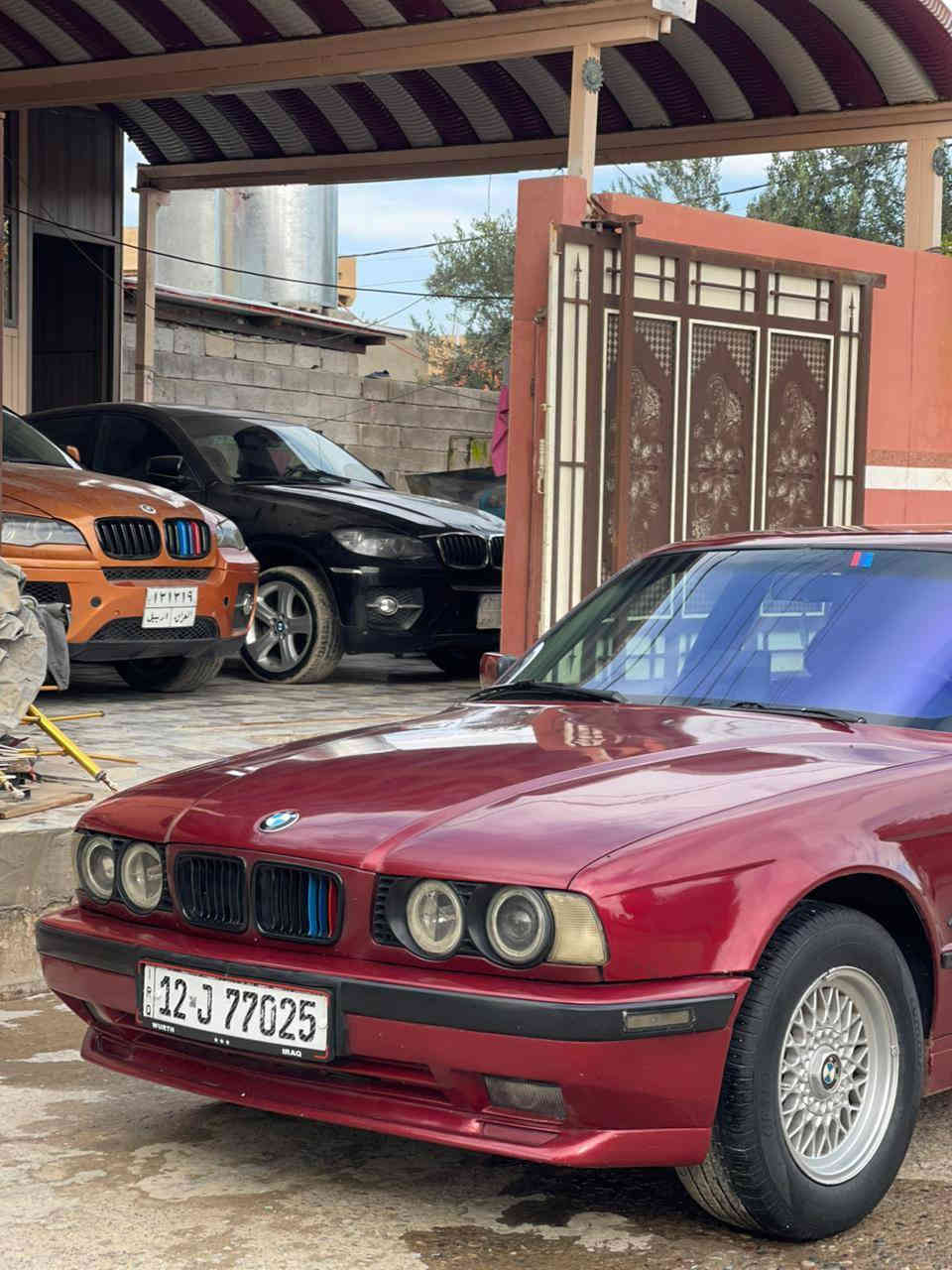 ٥٢٠ كير عادي سياره جديد غرفه جديده طخم جديد سياره شرط تحول مكينه كبس سعرها ٥٨ بي مجال ***********
