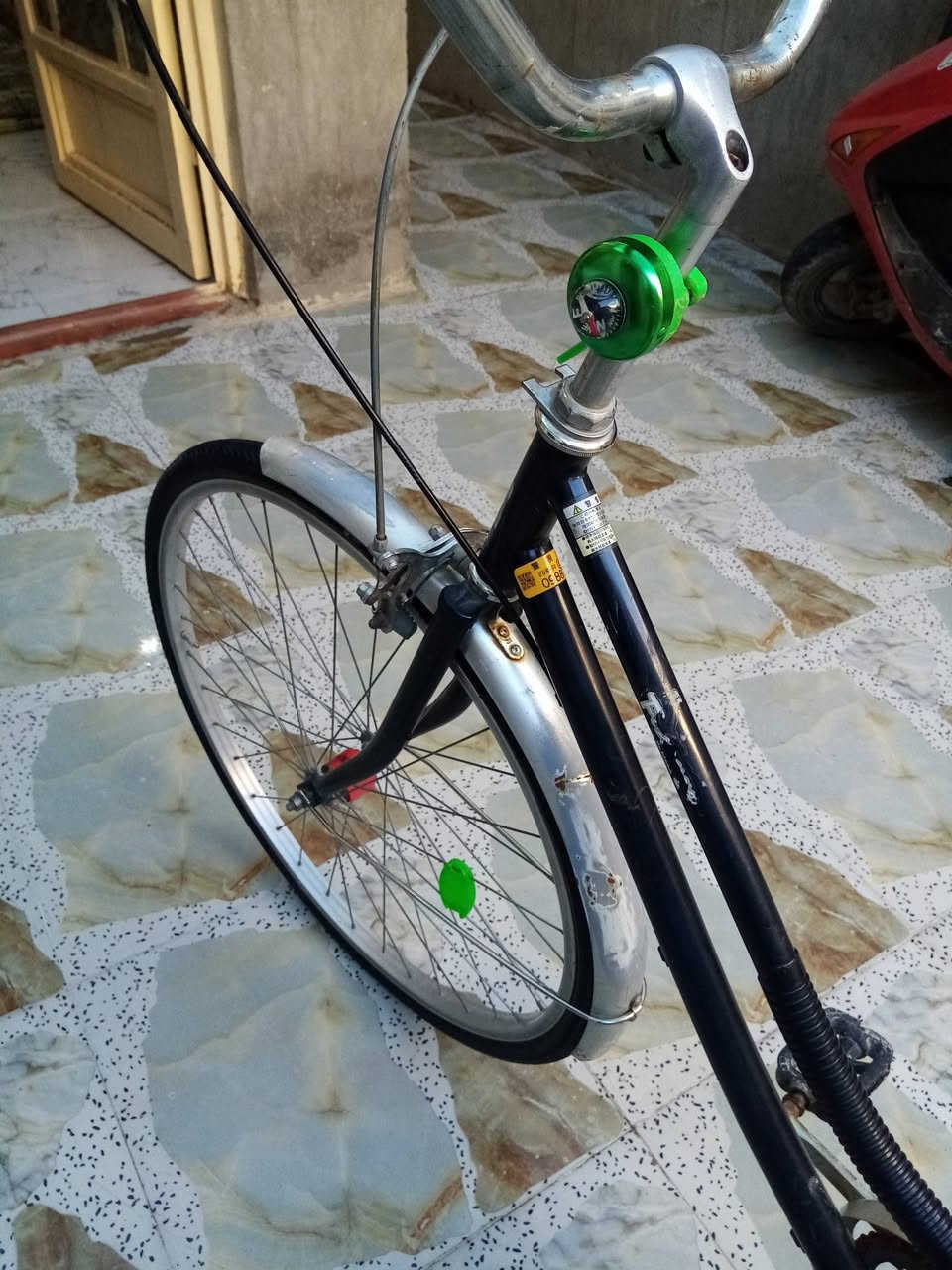 السلام عليكم بايسكل للبيع بايسكل حجم 26 سعر 150 في مجال هذا الرقم ***********
