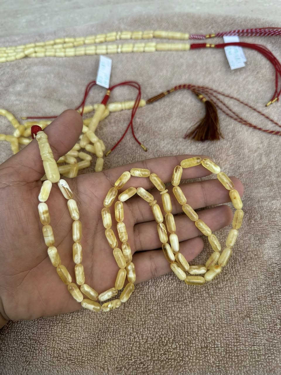 السلام عليكم 
مسباح كهرب حر طبيعي كلينغرادي كصه كبسولي ملطخ سيراميك ولاحبه ساكته 
وزن 22g
عدد حبات 54
قياس 15/6
توصيل موجود جميع محافضات العراق


**إذا كنت صاحب هذا الإعلان وتريد حذفه لأي سبب، رجاءا أرسل رسالة إلى الدعم الفني**