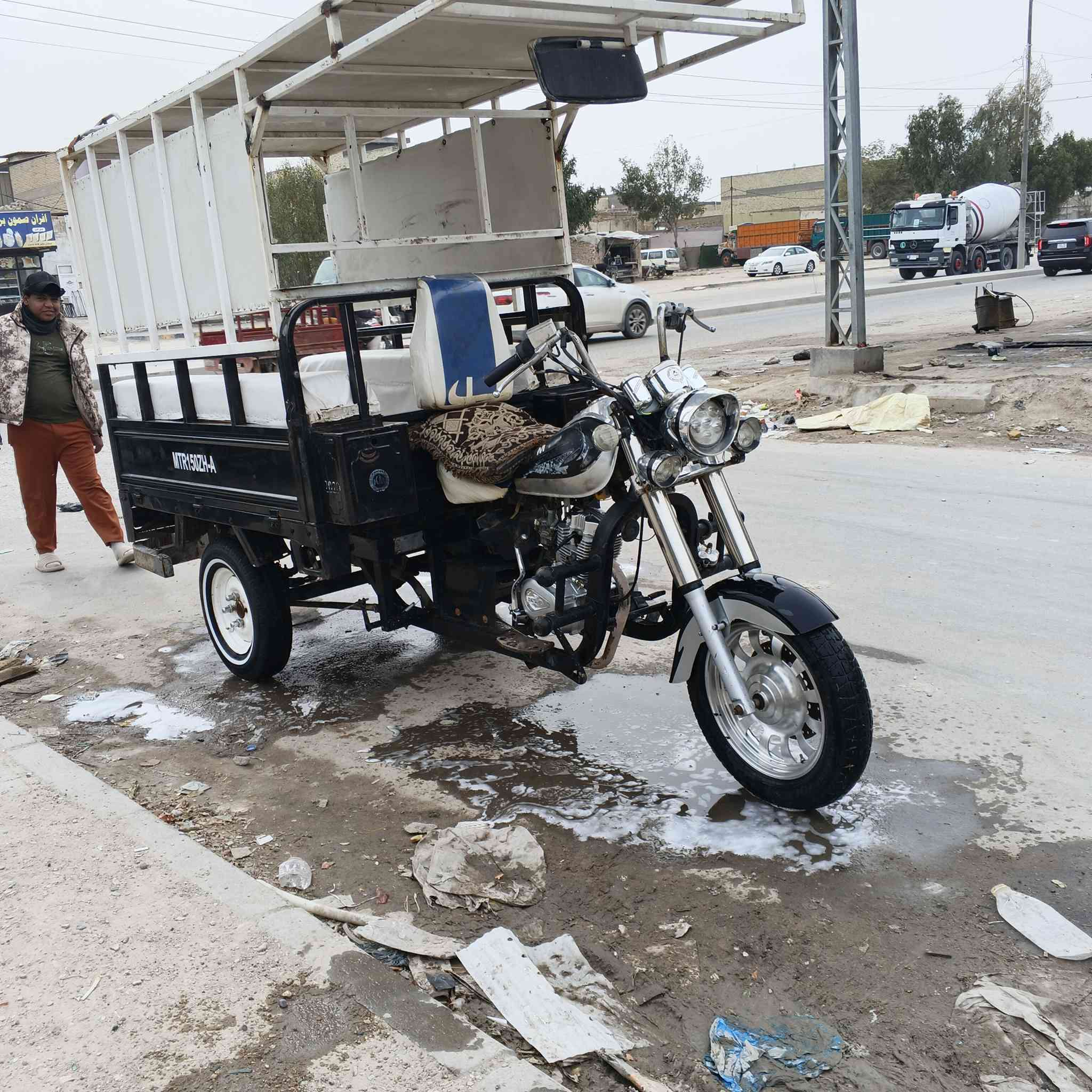 سلام عليكم ستوته للبيع مديل 2020 رقم بسمي رقم نكليزي ابيع كامله مكينه مفتوحه مره واحد  تخم تايرات جدد 3 وشاصي مكفول  سعر 2600 وبيها مجال تصال *********** خاص ما متواجد
