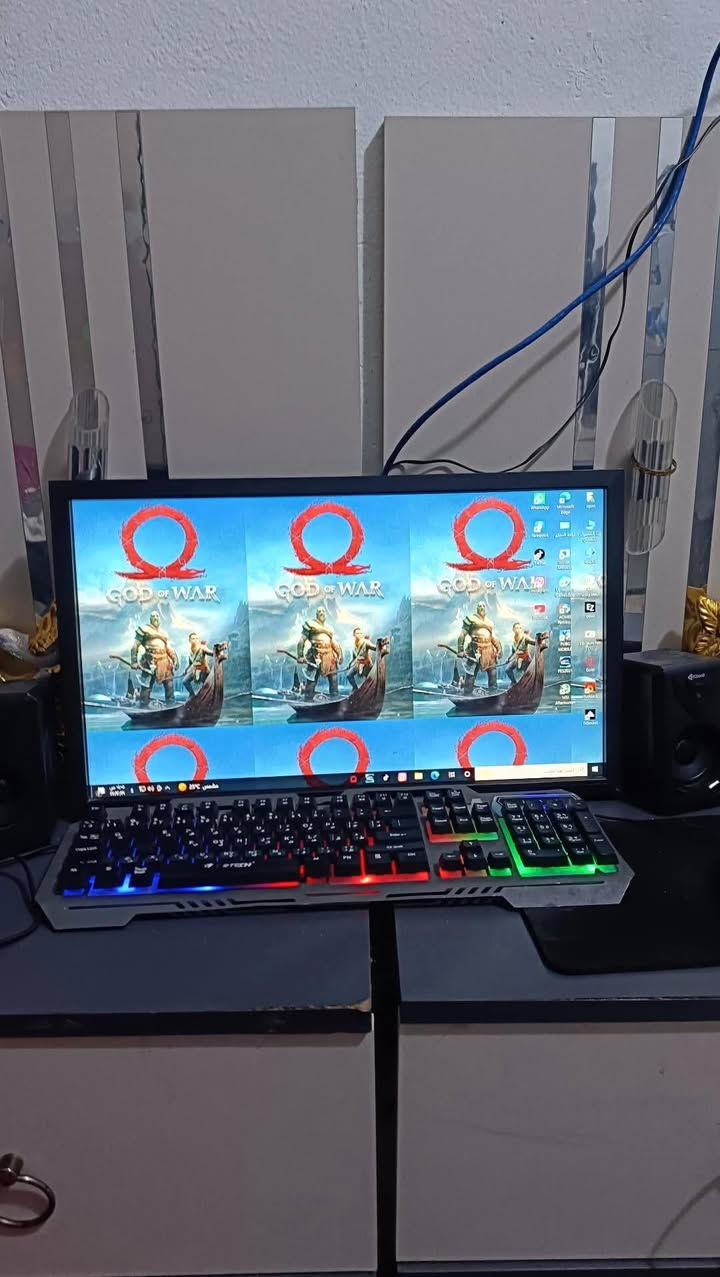 سلام عليكم تجميعه البيع و مراوس بايفون المواصفات 
المعالج Intel(R) Xeon(R) CPU E5-2420 0 @ 1.90GHz   1.90 GHz
ذاكرة RAM المثبتة ‏‏16.0 غيغابايت
مساحة التخزين 466 GB HDD WDC WD5000BPVT-24HXZT3, 112 GB SSD Bestoss S201 120GB
بطاقة الرسومات Radeon RX 470 Series (4 GB)
معرف الجهاز 4D82712A-0DCD-4B79-8528-E6CD27EA8AF6
معرّف المنتج 00330-80000-00000-AA093
نوع النظام نظام تشغيل بإصدار 64 بت ومعالج يستند إلى x64
القلم واللمس لا يتوفر إدخال باللمس أو بالقلم لجهاز العرض هذا


**إذا كنت صاحب هذا الإعلان وتريد حذفه لأي سبب، رجاءا أرسل رسالة إلى الدعم الفني**