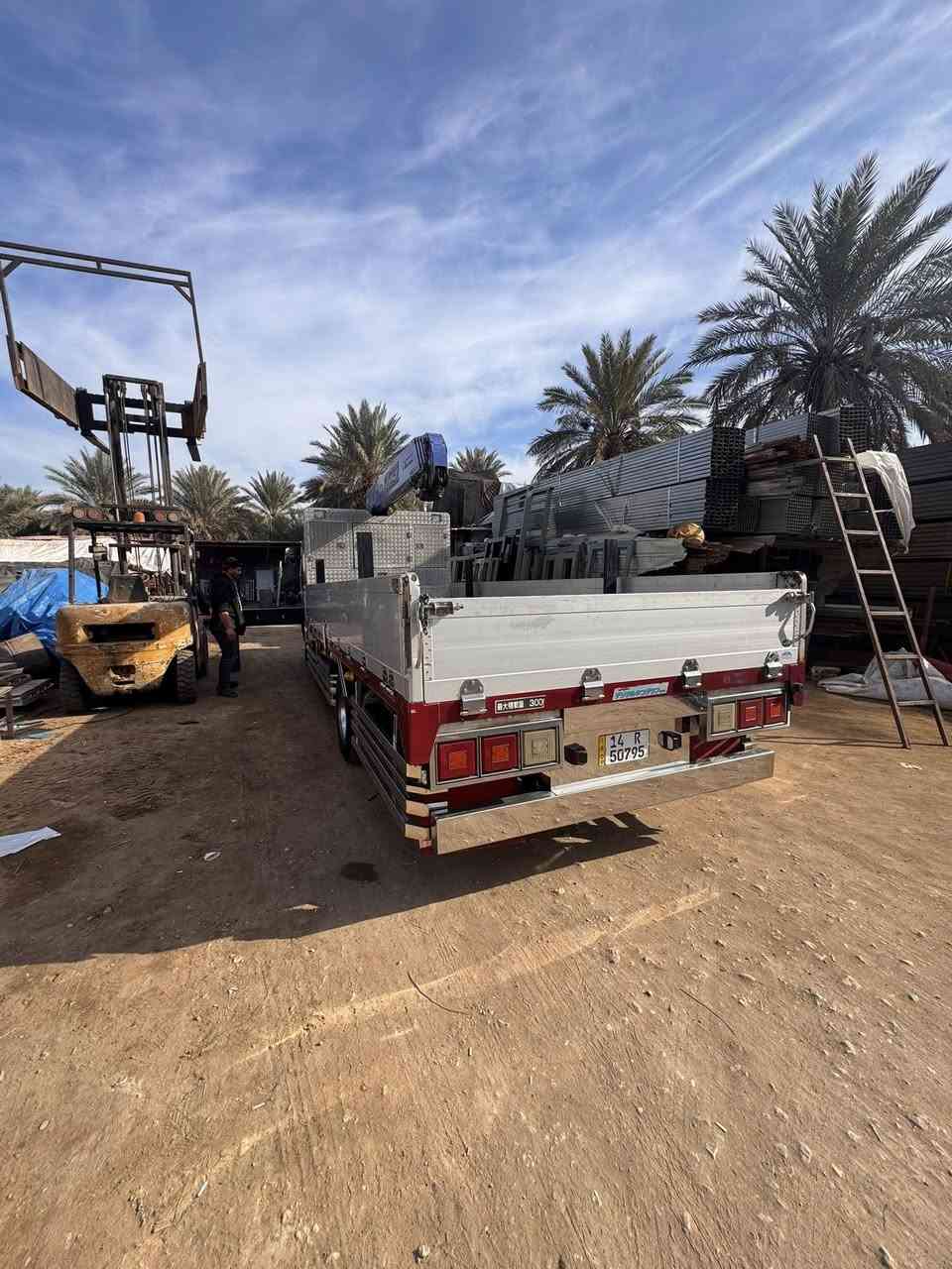 كرين اصل 
6 برغي 4 سلايتات تودانا مكينة سوبر انجكتر السيارة نظيفة بمعنا الكلمة اي نقص مابيه تاخذة كبل للشغل بيع او مراوس بفحل 8 برغي او سكس عنوان سيارة كربلاء *********** سعر ع خاص رجاً
