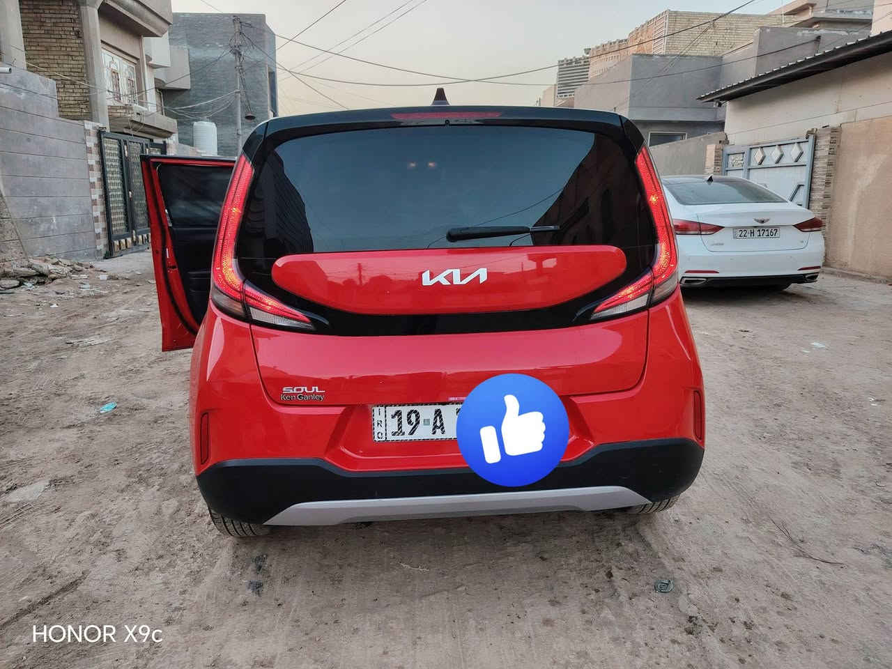 السلام عليكم
كيا صول البيع 2025كفاله عامه تقرير 
لون طماطي 🍅
رقم كربلاء 
لايت زنون 
تحكم استيرن 
تحديد مسار 
شاشه
ماشيه 7000
السعر 165
الرقم: ***********
