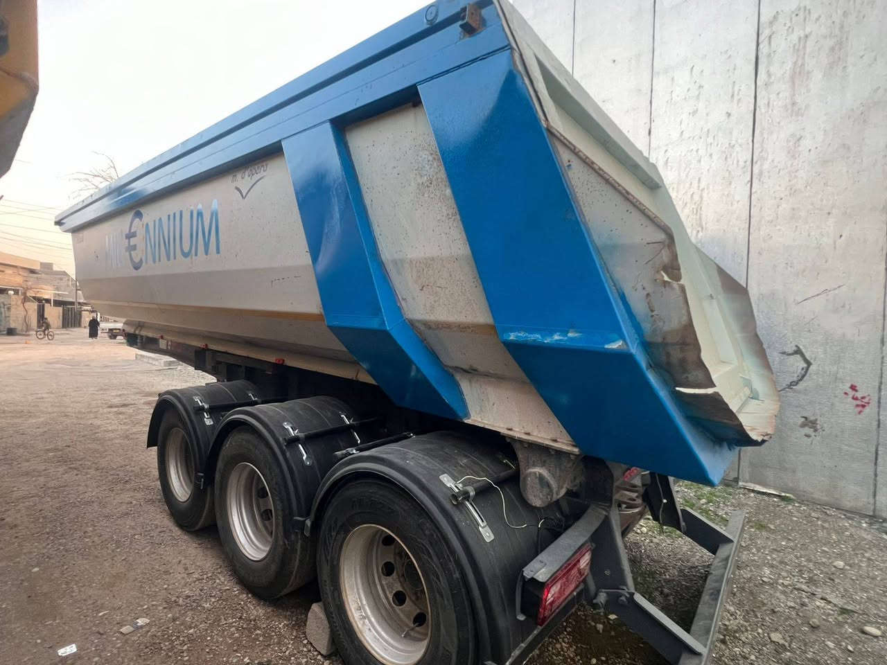 للبیع عربانە الماني جوبلس ذرعتهه ۲٥ متر دناكیر مدور ***********
