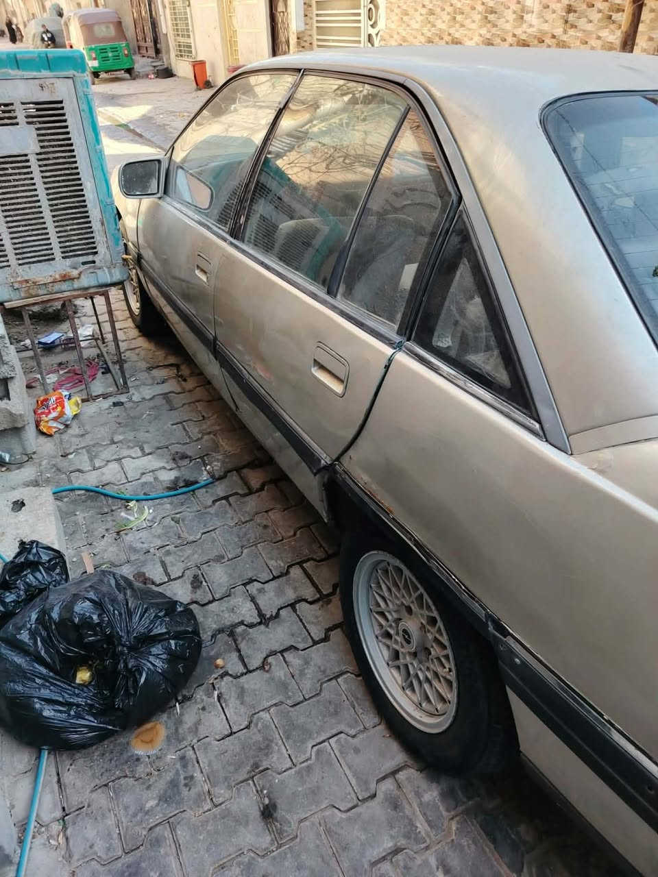 سلام عليكم من رخصت الادمن اوبل جاهزة شرط التحويل سنوية ٢٧ سعر ٢٤ وبيها مجال بس الشراي يتصل مكان صلاح الدين ***********
