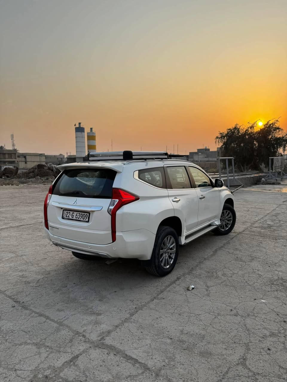 باجيرو سبورت (مونتيرو) ٢٠١٩ 

بيها جاملغ خلفي عكس السايق 

السياره فول مواصفات

ماشيه ١١٣ كم 

السعر ١٩٠$ 

المكان كربلاء 

***********
