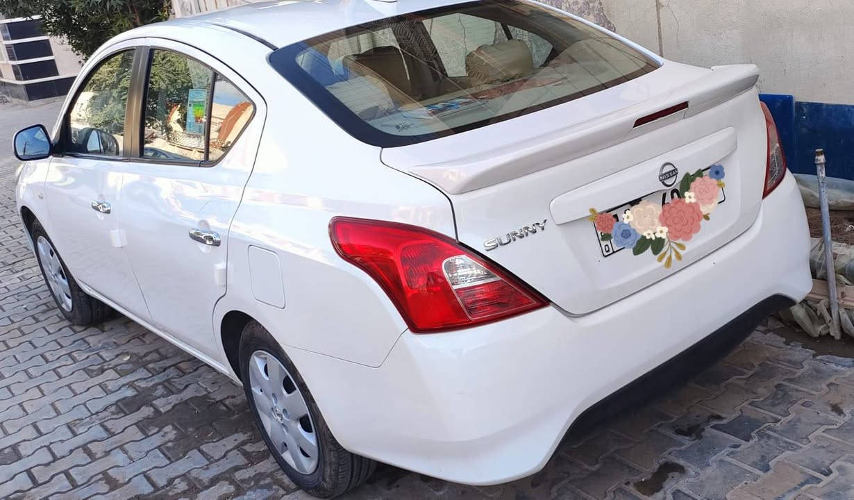 نيسان هندي  بليتة زرقةللبيع موديل 2024ماشي 16 قابل للزيادة
السيارة مكفولة 
للاتصال ***********
