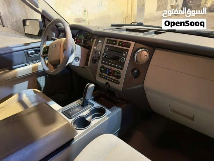 فورد اكسبديشن 2014 بترا
مكينة5400
كفالة وكالة نيڤا فقط بية تبديل باب بصف السائق اثر ضربة خفيفه 
ماشية171الف 
بسمي سنوية تحويل وكالة
جاهزه كير مكينة تبريد كهربائيات بدون اي نقص
حساس خلفي 
فتحة 
كشن كهربائي
4-4مكاني بصرة
سعر 135بي مجال جداً بسيط 
اتصال فقط ***********
