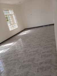 تركيب سيراميك • أرضيات وجدران • تغليف الدرج