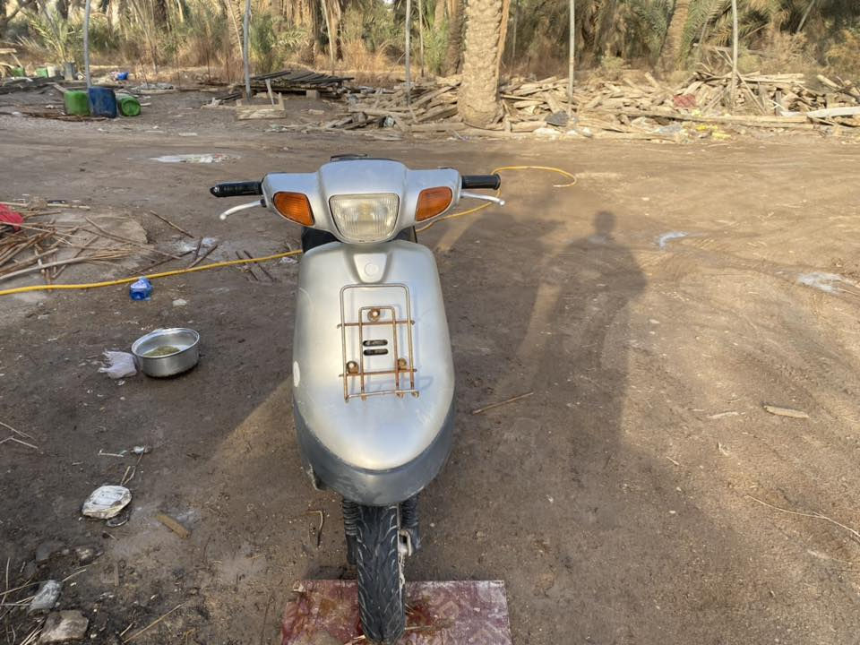 السلام عليكم دراجه البيع نضيفه مجفته مرا وحده استعمل دهن الصلي دراجه ما بيها شي بس الكشن مشكك شوي  ستفسار
*********** واتساب فقط يشتقل
