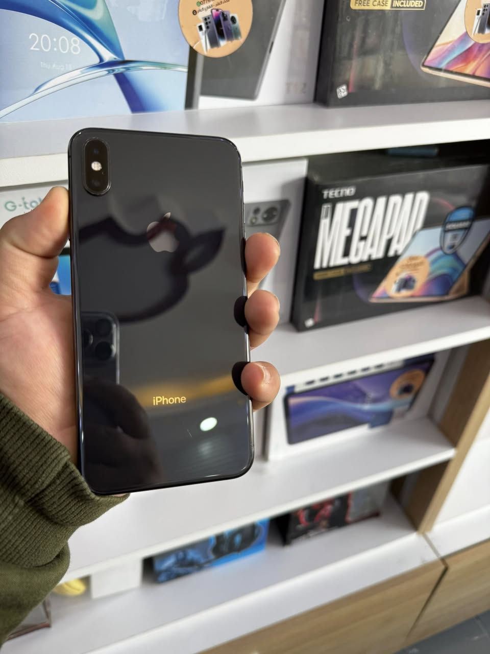 ايفونات للبيع
16 بروماكس 256

دبل خط بطاريه95

شرط الجهاز نضافه +ضمان 

سعرمليون و350 الف وبي مجال 

اكس ماكس 

ذاكره 256 بطاريه 80

نضيف غير مرفوع او مستبدل 

سعر230 الف وبي مجال جدا قليل
العنوان العلم مقابيل الدفاع المدني 
هـ***********
هـ***********
