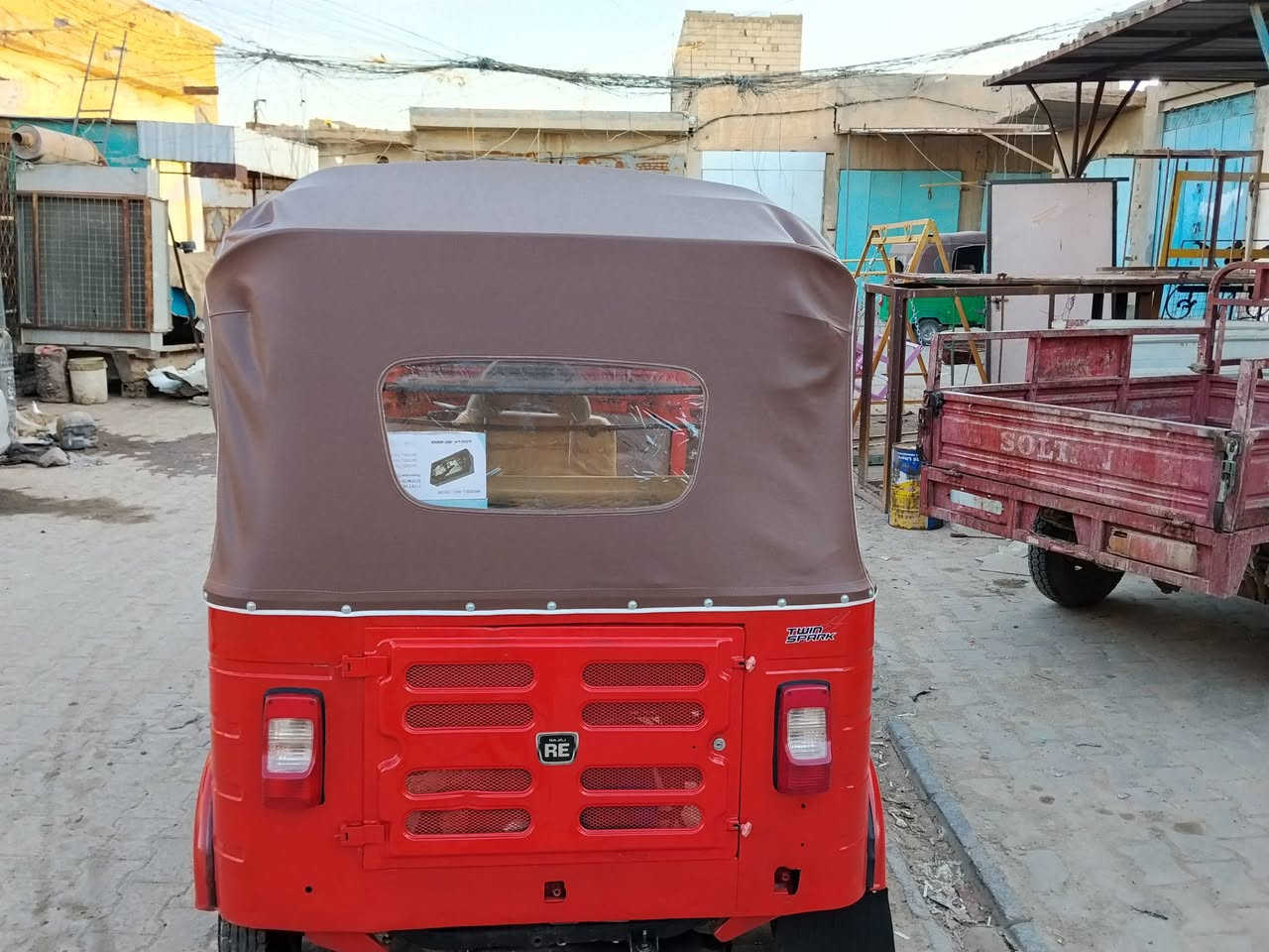 سلام عليكم تكتك مديل 2018معمره تعمير عام مصبوغه عام السعر سته مليون وبيه مجال


**إذا كنت صاحب هذا الإعلان وتريد حذفه لأي سبب، رجاءا أرسل رسالة إلى الدعم الفني**