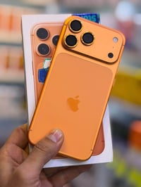 آيفون ١٧ برو ماكس • ٢٥٦ • شريحة الكترونية