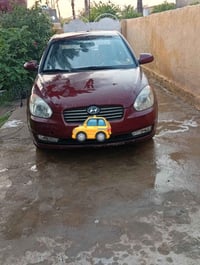 للبيع اكسنت 2009 سياره مكفوله من الضربه بيها صبغ اثر جراد سيارة جديده ...