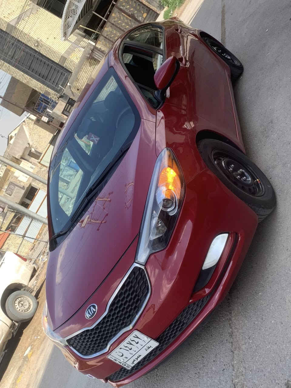 سلام عليكم فورتي 2016 حادث جاملغ فقط صور الحادث بلمنشور لغد وشواصي مكفولات محرك 1800 دوش 
كير مكينه تبريد صدر بشرط.. مامفتوح 
منضومه زنون + شاشه وكامره + دوشمه ارضيات 
تخم تاير جديد وترايها شرط زيرو 
بيها بلعراق شخط بلباب الخلفي وجاملغ ونصبغن بدون دواخل رش فقط بدون ضربه 
سعرها 112$ وبيها مجال للشراي اتصل وتدلل 
مكاني بغداد البلديات 
وهذه رقمي ***********
