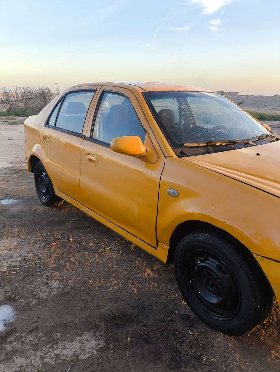 سلام عليكم سياره سيكي موديل 2013 رقم بصره كير ومكينه مكفولات سياره جاهزه رعيه موجود مكانه بصره زبير سعره 12.   ***********
