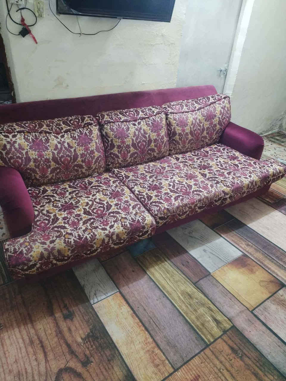 تخم للبيع 
السعر ٣٠٠ 
العنوان. البصرة خور، الزبير البصرة, العراق


**إذا كنت صاحب هذا الإعلان وتريد حذفه لأي سبب، رجاءا أرسل رسالة إلى الدعم الفني**