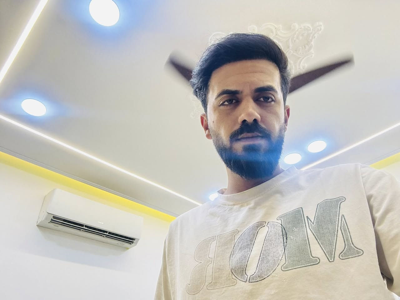 جزء بسيط من اعمال كادرنه المخصص لديكورات ❤️

***********..☎️
