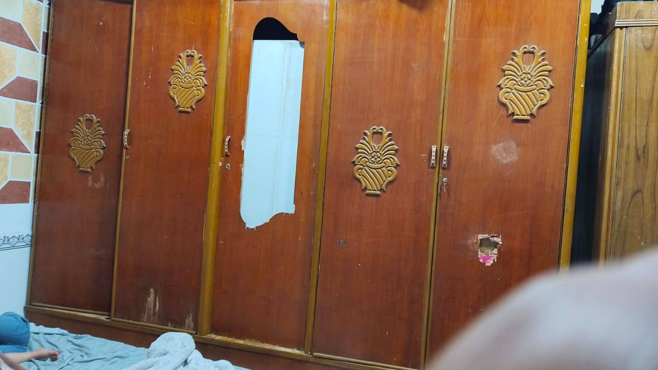 قيم وخذ كنتور 5 باب بس ضربه بي بل باب


**إذا كنت صاحب هذا الإعلان وتريد حذفه لأي سبب، رجاءا أرسل رسالة إلى الدعم الفني**