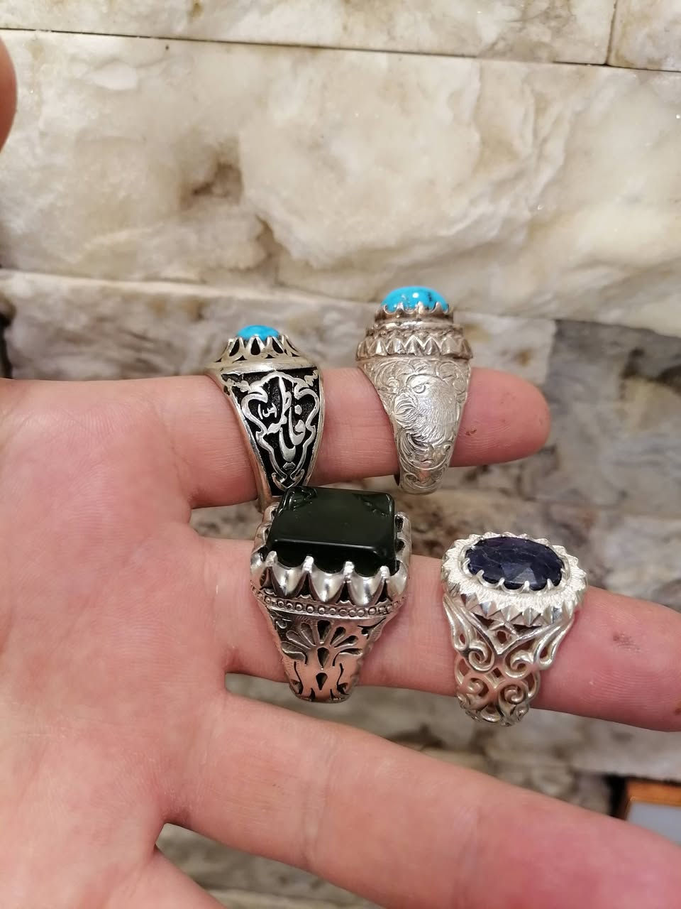 السلام عليكم

     وين عشاق تحف صياغات يدويه
محابس فضه 925 صياغات يدويه وثكال
حجر العقيق اليماني الأخضر
حجر فيروز نيشابوري الأصلي
حجر زفير
المكان النجف الاشرف ويوجد توصيل


**إذا كنت صاحب هذا الإعلان وتريد حذفه لأي سبب، رجاءا أرسل رسالة إلى الدعم الفني**