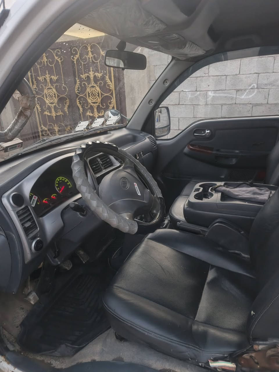 للمراوس فقط اب فونتيرة منغولي
سلام عليكم دمعة مسكر بم و نوزل مكينة و كير صارلي شهر من شادهن لا صبغ ولا ضربة رقم كركوك نكليزي 
***********
