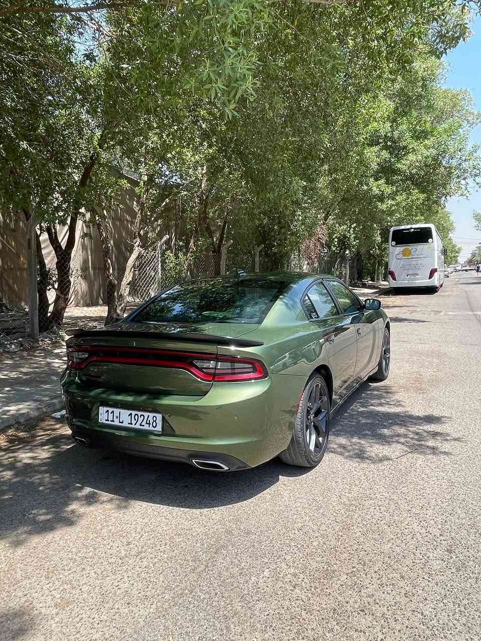 السلام عليكم جارجر 2023 النداء الاخير SXT اللون موضح عدكم والحادث موضح ايضاً ورقم الشاصي ايضاً موجود بالصور 
السياره جديده بكل ما للكلمة من معنى طالب جامعي استخدام باسم صديقي السياره سونار مرفق بالصور 

السياره عليها PPF لامع كامل عده البنيد لان مصبوغ
ماشيه 28 الف ميل 
المواصفات معروفه للسيارة 
بصمة 
شاشة
جلد 
تحكمات 
كروس سرعه 
والبقيه معروفه مواصفات SXT 
للاستفسار *********** 
السعر 245 ورقه وبيها مجال 
مكاني بغداد جديدة شارع المسبح
