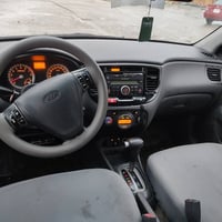 كيا ريو • ٢٠١٠ • فول مواصفات