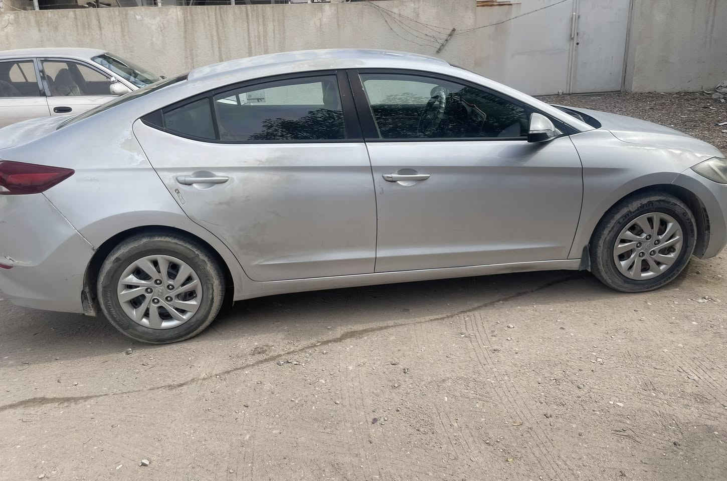 من رخصت الادمن سيارة النترا موديل 2017 رقمها نجف ومكاني النجف ضررها جاملغ  بدون دواخل باسمي السيارة  سعرها 130 وبيها مجال رقم الموبايل ***********
