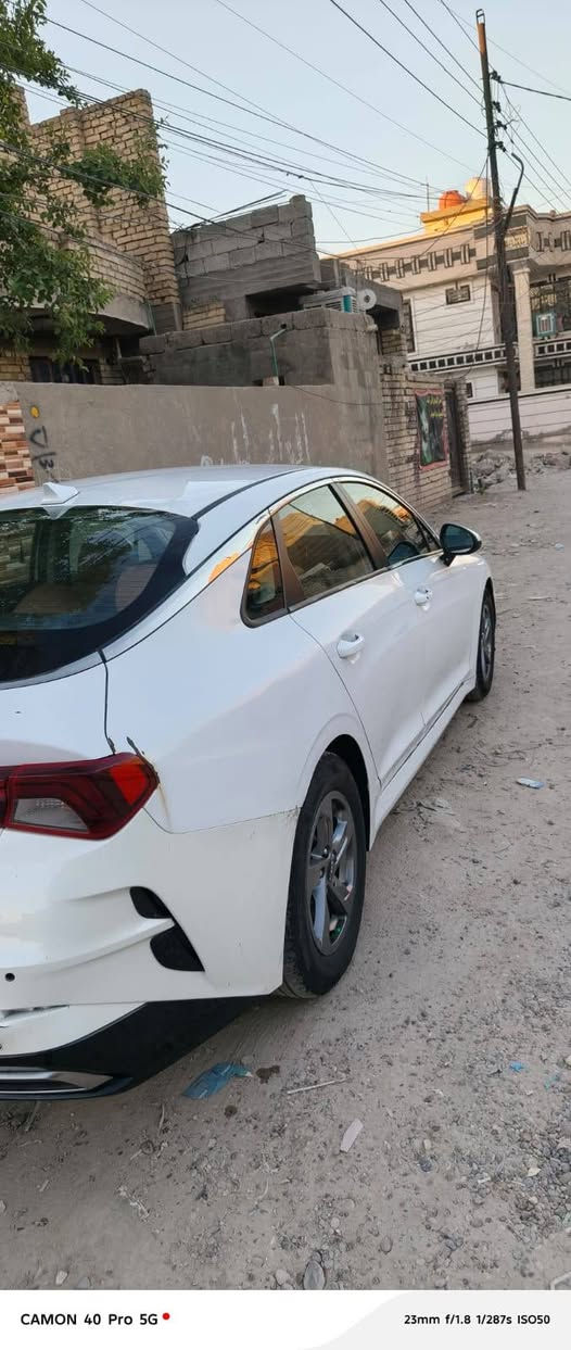 K5 للبيع 
موديل 2022 
ماشيه 69 الف
معوقين بعد سنه تصير حره بيها وكاله عامه 
رقمها مثنى 
وارد امريكي
بيها 3 قطع
جاملغ + باب + بنيد
محرك تيربو
السعر 160 وبيها مجال 
***********
