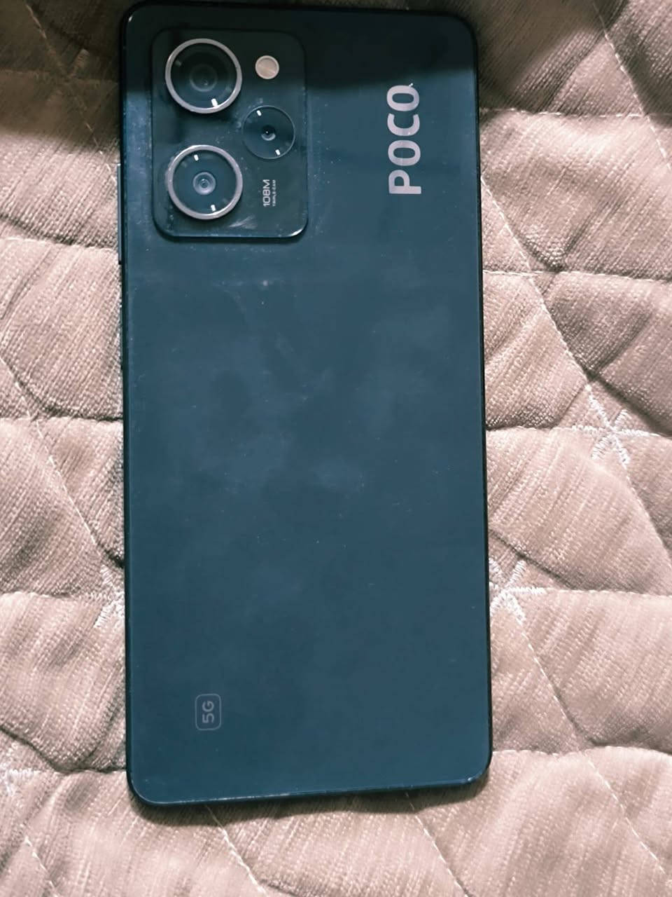 السلام عليكم
poco X5 pro 5G 
 
جهاز نظافه 100% كامل غراضه ما مفتوحه 

مواصفاته : ذاكره 256 رام 8+5 
 بابجي 60 فريم 
بطاريه 5000

معالج سناب دراغون snapdragon778 5G(6nm)
فول الالعاب

كامره خلفيه دقته 108mp فيديو 4k
 
شاشه امولد 120 هرتز حمايه ضد الخدوش بطبقه كورن كورله كلاس 5 مقاومة للما۽ بمعياريه IP53

سماعات ستريو سبيكر


**إذا كنت صاحب هذا الإعلان وتريد حذفه لأي سبب، رجاءا أرسل رسالة إلى الدعم الفني**