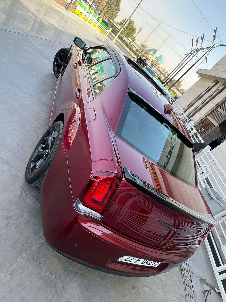 كرايسلـر ( S ) 
الموديل: [ 2021 ]
المحرك: [ V6 / 3.6 ] 
الگير: [ أوتوماتيك ]
الممشى: [ 20 الف ميل ]
اللون : [ كرزي - مميز ] 
الحالة: [ السيـارة داخله بدون حادث اهنا انطخت بـ جاملغ وشوية من البنيد ]

ملاحظة : سونارها موجود الي يحب يراسلني واتس اب ⁉️

[ لمعرفة السعر اترك تعليق داخل المنشور وسوف يصل اليك مباشر عبر رسالة نصية ] 📥

[ الـــــمـــواصــفـــــات ]

- السيارة فئـة S يعني فول مواصفات 1 / 1 
 
الموقع: [ بغداد - البياع ] 📍

للتواصل واتس اب او اتصال : [ *********** ]

‏‎#سيارة #سيارة_للبيع #دودج #دوج #جارجر #جالنجر #srt #v8 #سيارة_رياضية #موستنك #موستانك #كمارو #جيب #jeep #تفحيط #العراق #بغداد #اكسبلورر #yasser_erbil #bmw #العضلات_الامريكية #mercedes
