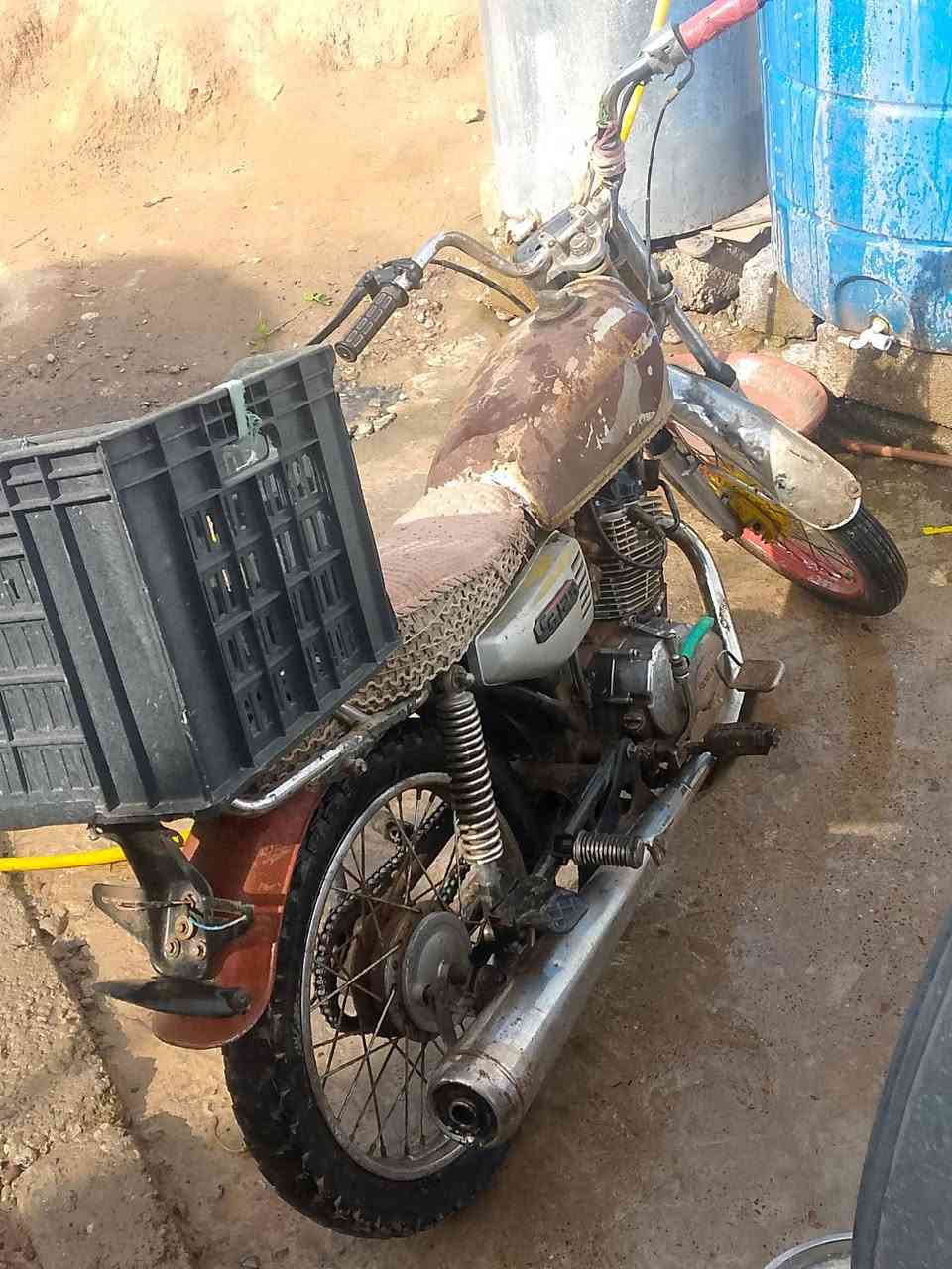 السلام عليكم شلونكم عيني موتور 125 وبي مجال قضاء الشرقاط بعاجه وهذا رقم التليفونب وموتور شرط ما مفتوح خمسه جير.   ‏‪***********‬‏ وهاي قلبي هاي رقم التلفون اللي حاب يتواصل وياي
