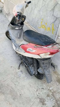 ماكس منغولي للبيع مكينه مفتوحه كفرات مالته مكسورات الاماميات  دراجه نض...