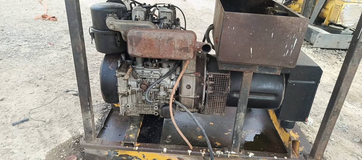 للبيع او مراوس  نمبر ديني شغال بشرط عل فحص  12ونص كيفي يوجد توصيل المكان ديالى ناحيه العضيم  للاستفسار ***********
