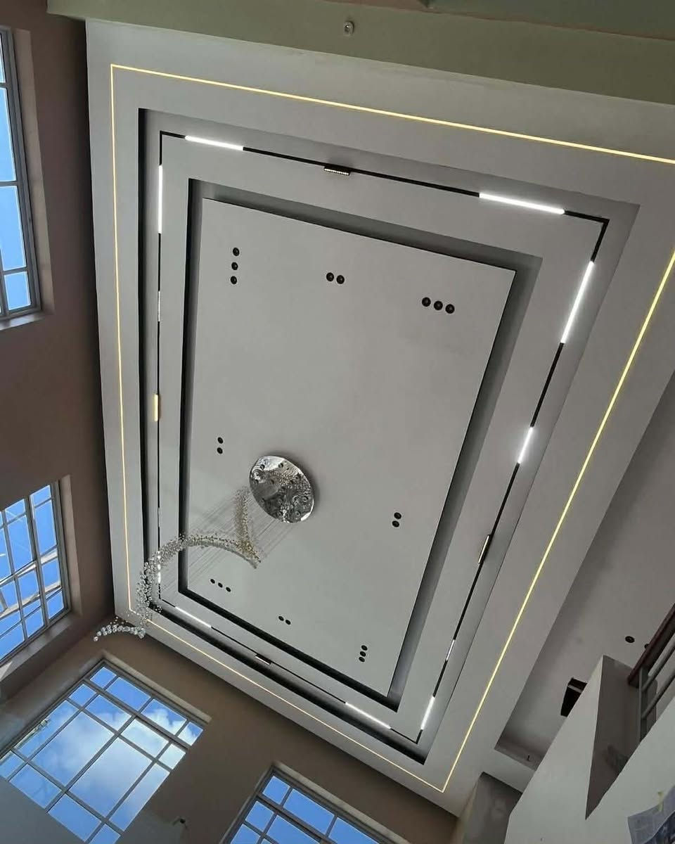 نعمل كافة الديكورات الجبس بورد داخلي وخارجي كوادر متخصصة حسب طلب الزبون***********
