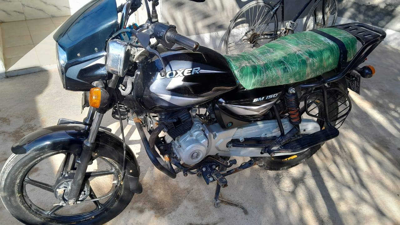 بوكسر 2022 سنويه بأسمي تحويل ثاني يوم  محرك لاطش  السعر 1350 بيها مجال بسيط مكان بعقوبة  ***********
