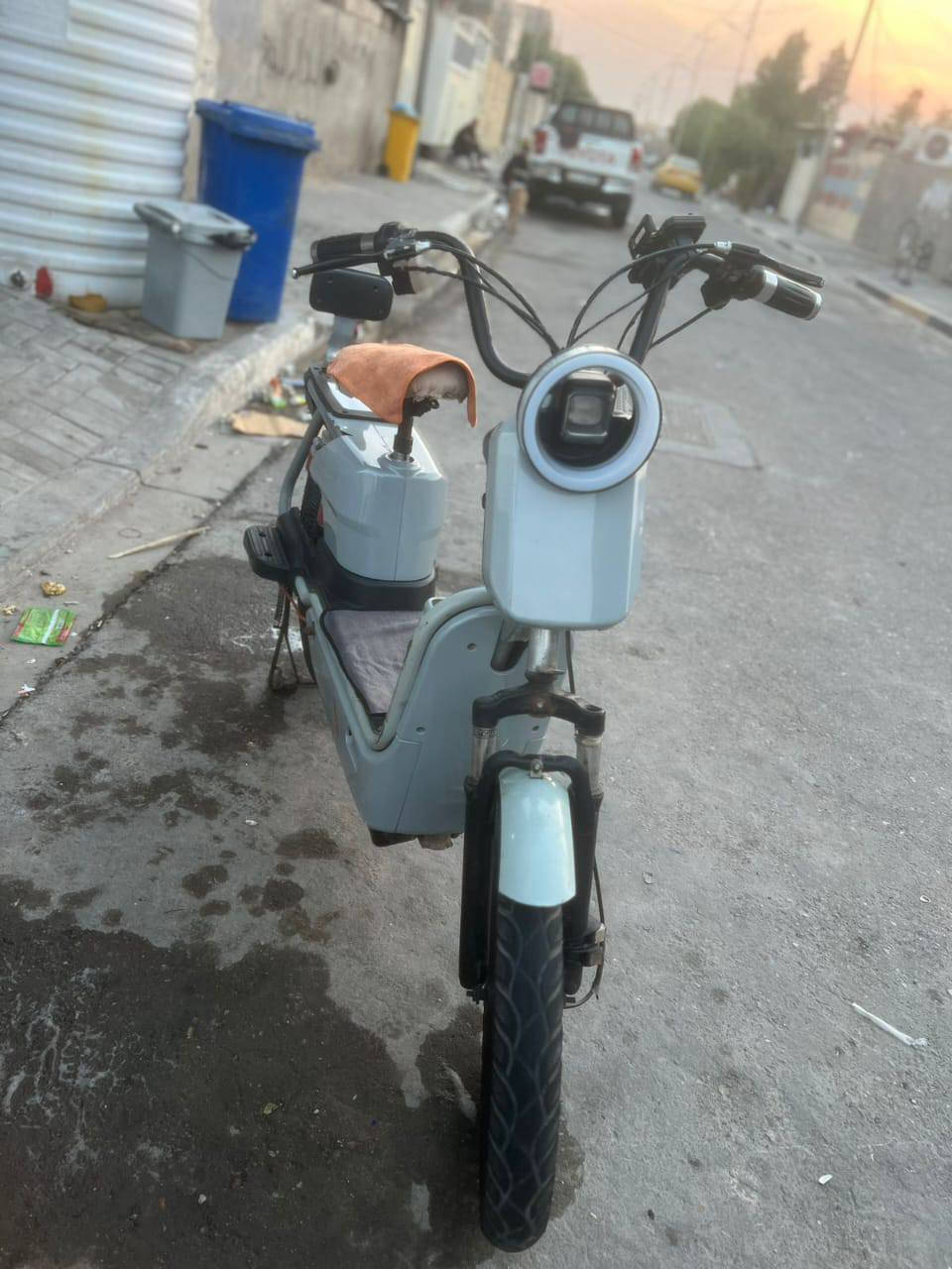 السلام عليكم
دراجه شحن شغاله تحتاج تبديل بطاريات
حاليا تمشي تشتغل بصمه فقط سويج عاطل ب125 المكان القبله حي الشهداء
***********
