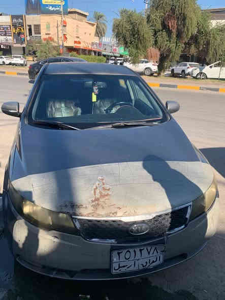 من رخصت الادمن

السلام عليكم حبايب
سيراتو 2010
نص فول 
خليجي
مبدل صندوك
السيارة بسم ولد كردي يحول بورقتين
ورقم قديم (معاملة)
وعليها مخالفات ( مليون واربعمية) 

(مكان السيارة حي الجهاد /العامرية)

المهم حبايب ذني كلهن على اليشتري 
السعر 70 
الاتصال 0770 031 7482
