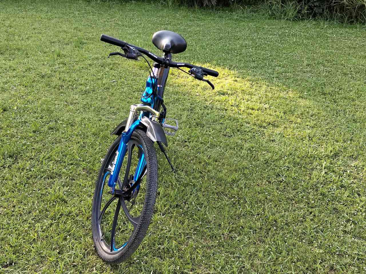 بايسكل رياضي حجم 27 جديد سعر 75 ألف الاتصال رقم 0781340049


**إذا كنت صاحب هذا الإعلان وتريد حذفه لأي سبب، رجاءا أرسل رسالة إلى الدعم الفني**